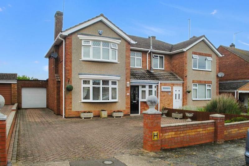 Property photo 1 of 17 3533_6777803_Img_01_0000.Jpg