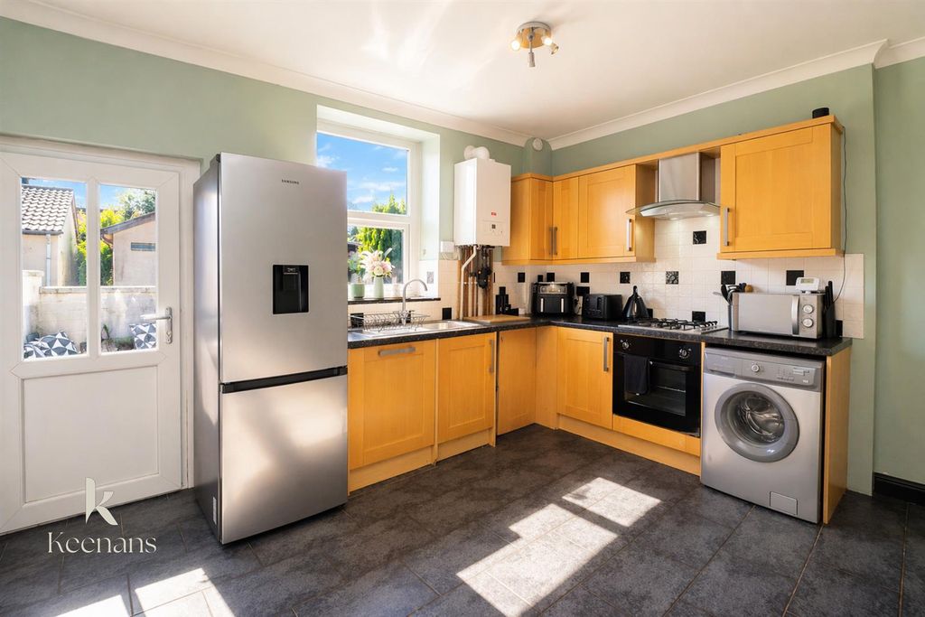 Property photo 3 of 25 4.Jpg