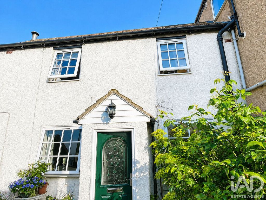 Property photo 1 of 18