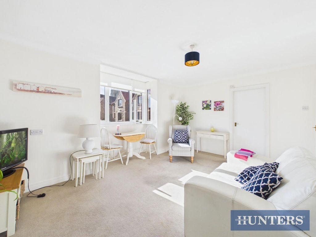 Property photo 3 of 13 Cam05655G0-Pr0210-Still002.Jpg