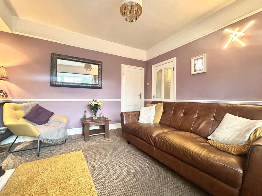 Property photo 3 of 24