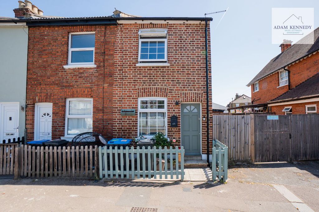 Property photo 1 of 25