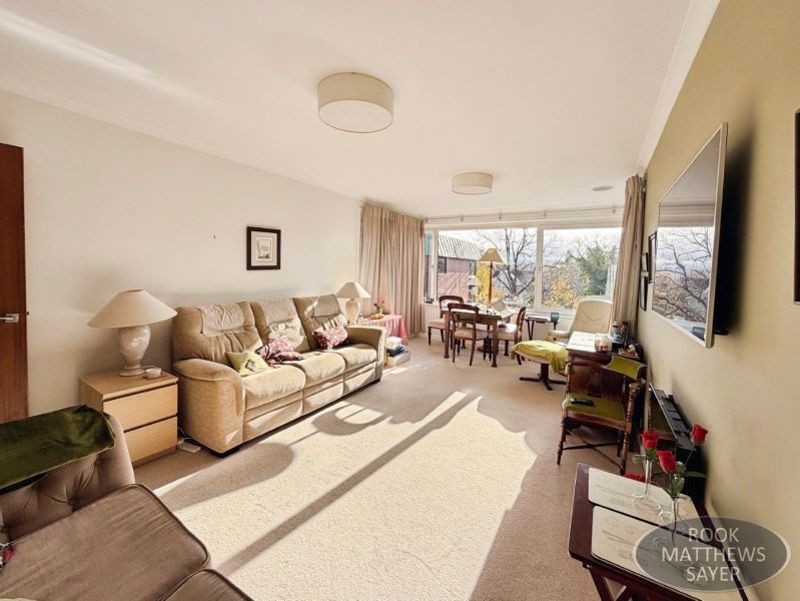 Property photo 3 of 10 Photo 3