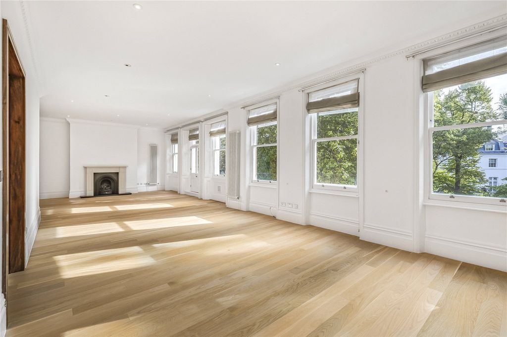 Property photo 1 of 29