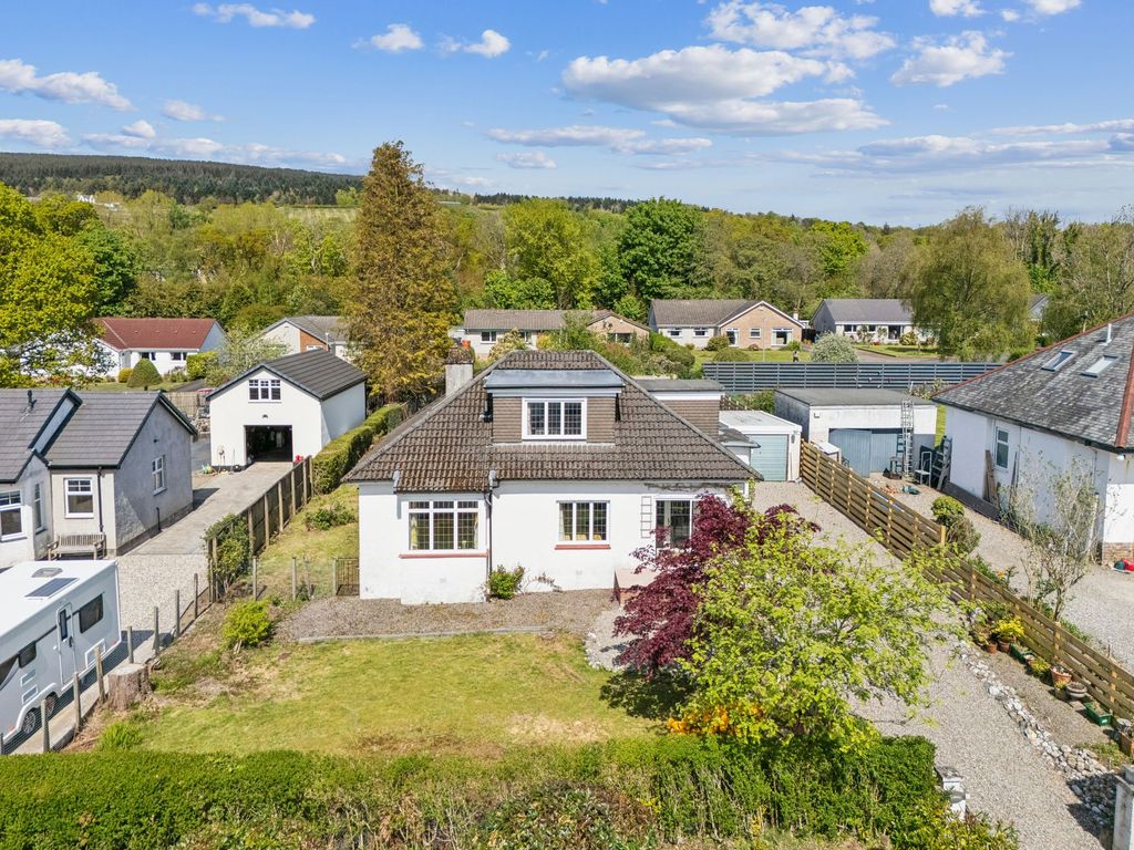 Property photo 1 of 35