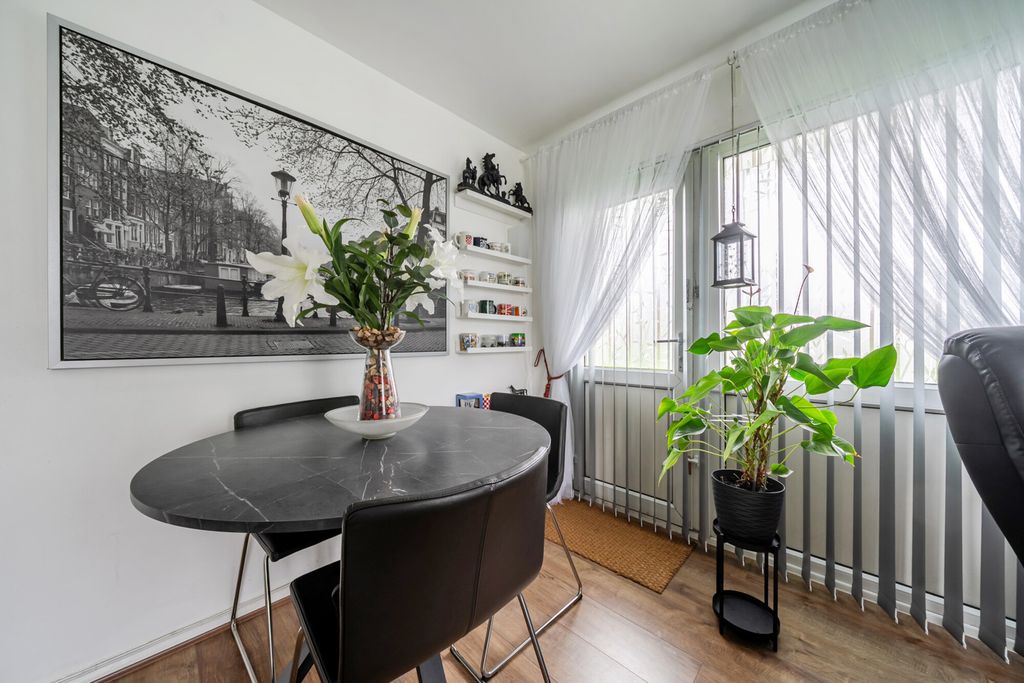 Property photo 2 of 20 Reception Room