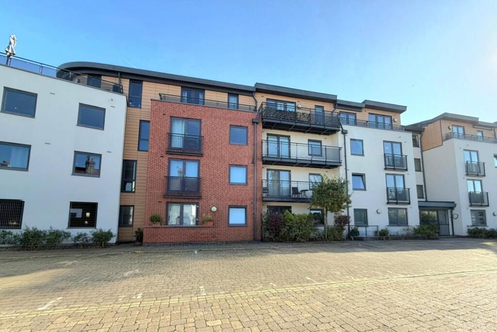 Property photo 1 of 7