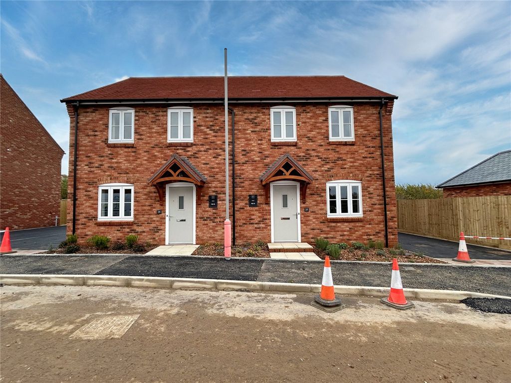 Property photo 1 of 12 Picture No. 02