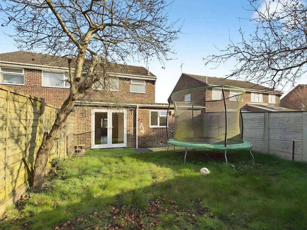 Property photo 2 of 20