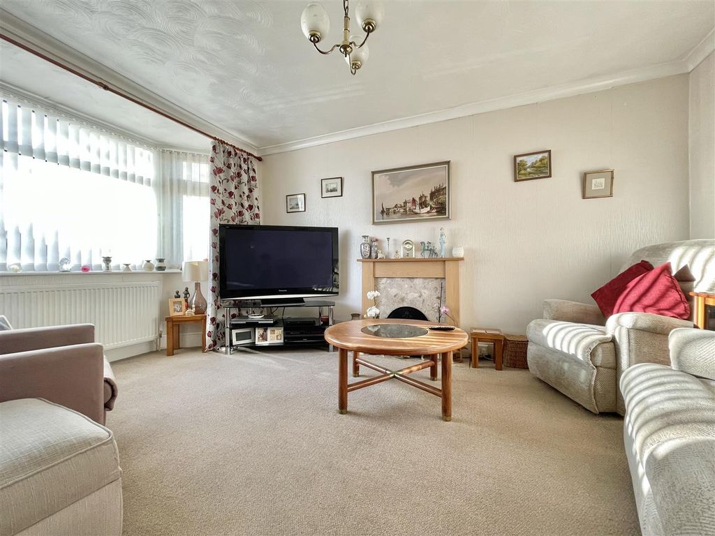 Property photo 2 of 21 Img_4132.Jpeg