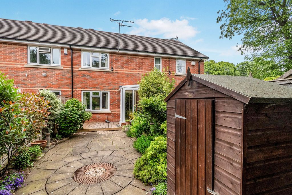 Property photo 2 of 14