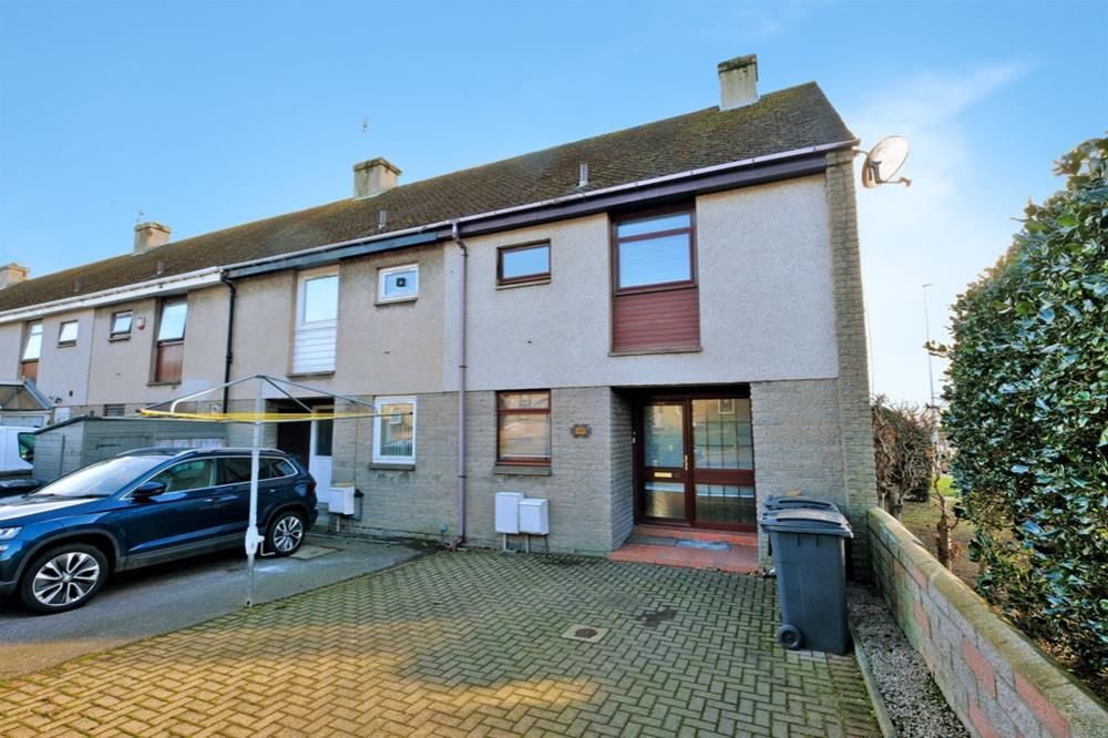 Property photo 2 of 15 External Rear