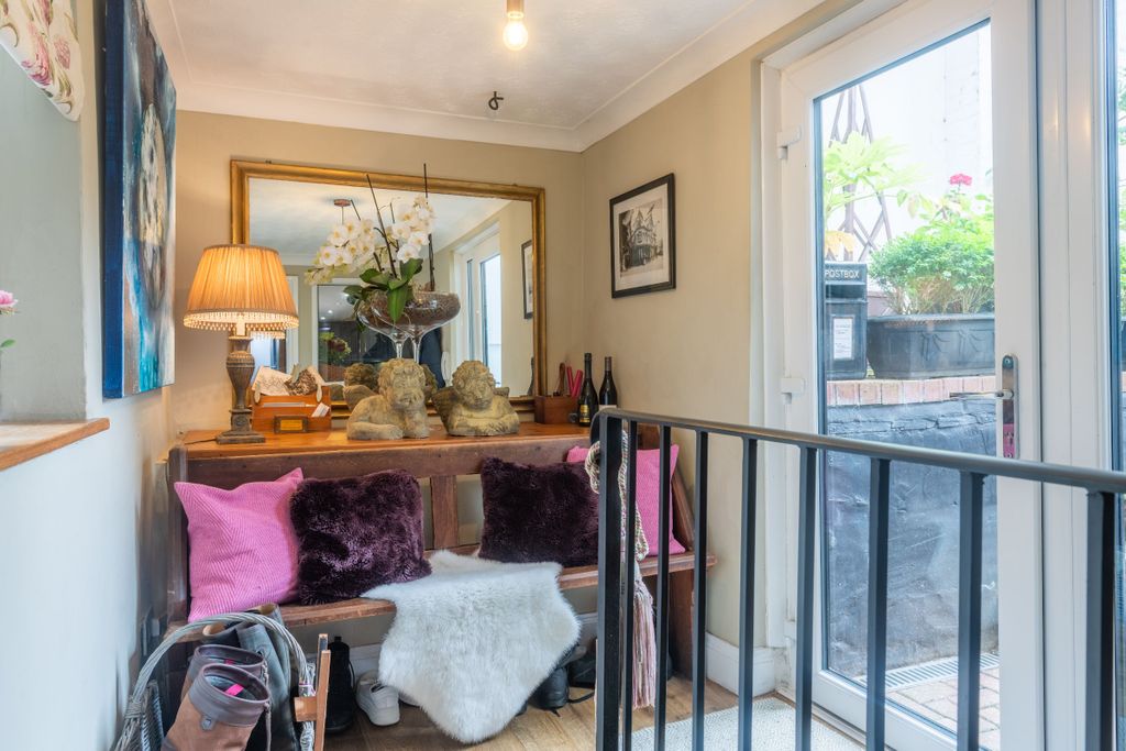 Additional image 12 of 2 bed flat for saleImperial Court, Lynton EX35