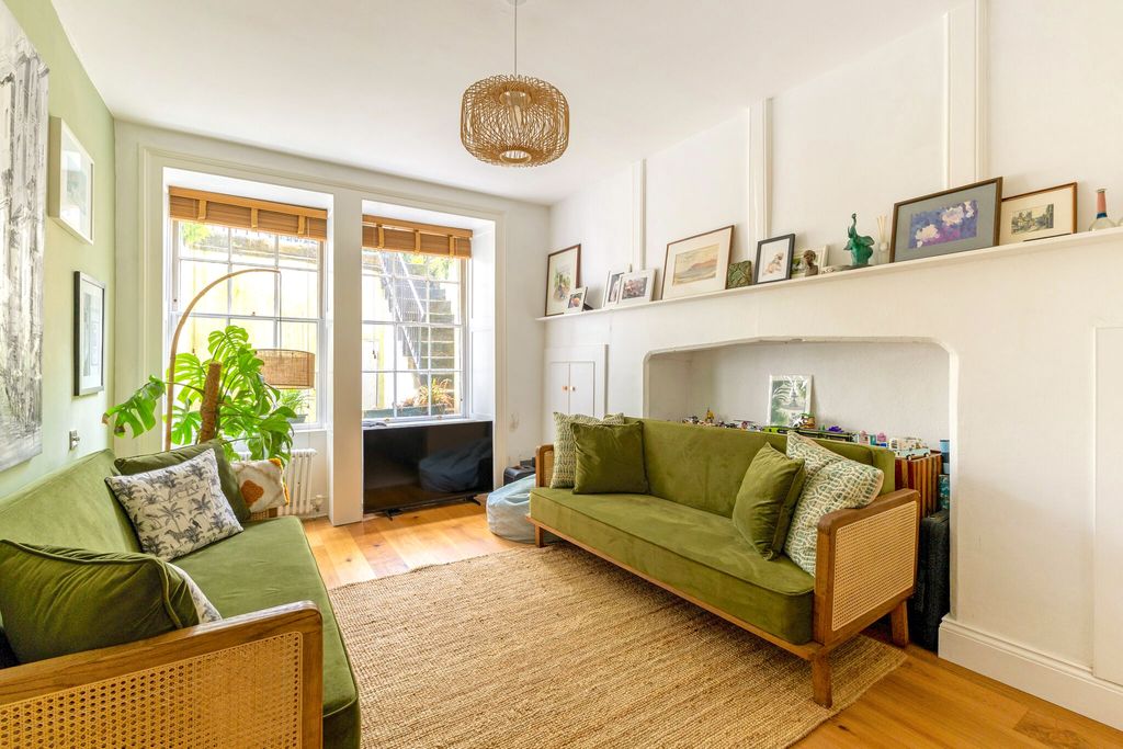 Additional image 11 of 3 bed flat for saleGrosvenor Place, Bath BA1