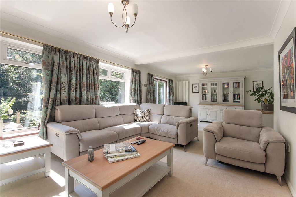 Property photo 2 of 13 Sitting Room