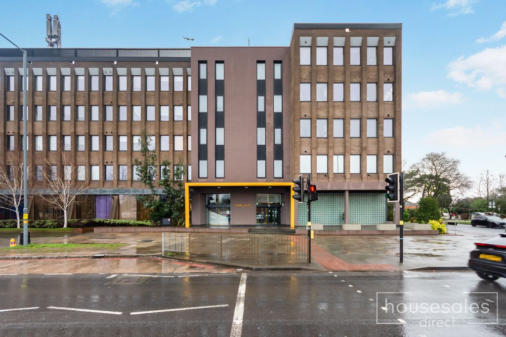 Property photo 1 of 14