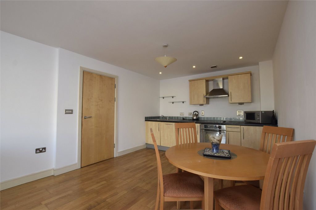 Property photo 2 of 7 Picture No. 03