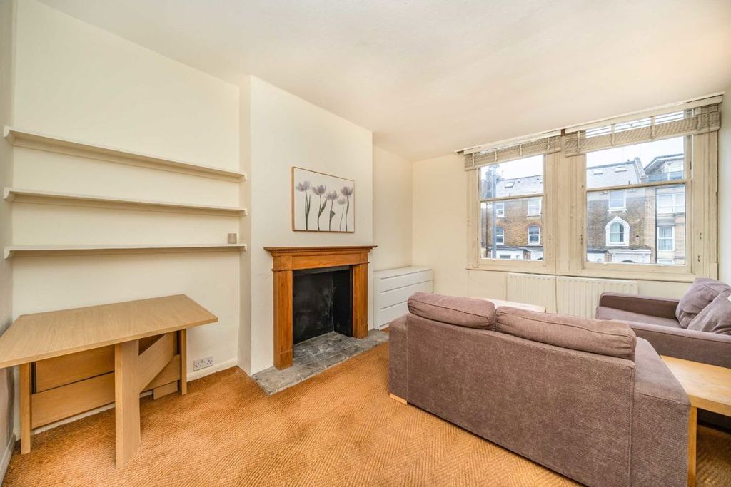 Property photo 2 of 5