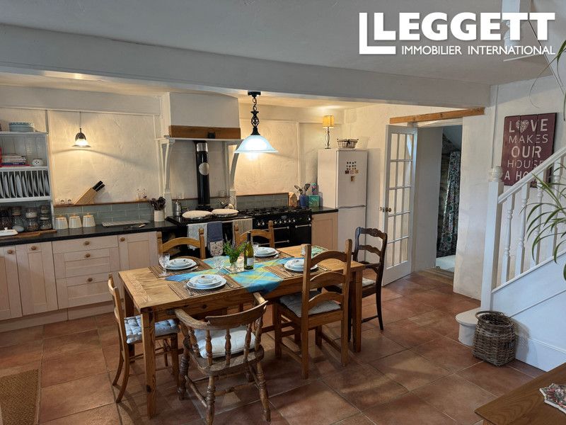 Property photo 3 of 10