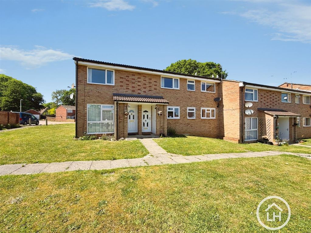 Property photo 1 of 6 External