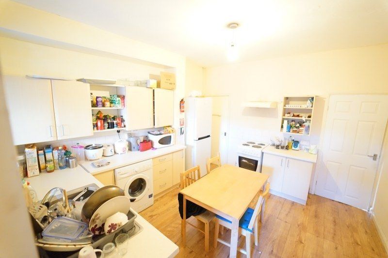 Property photo 1 of 11 Picture No. 05