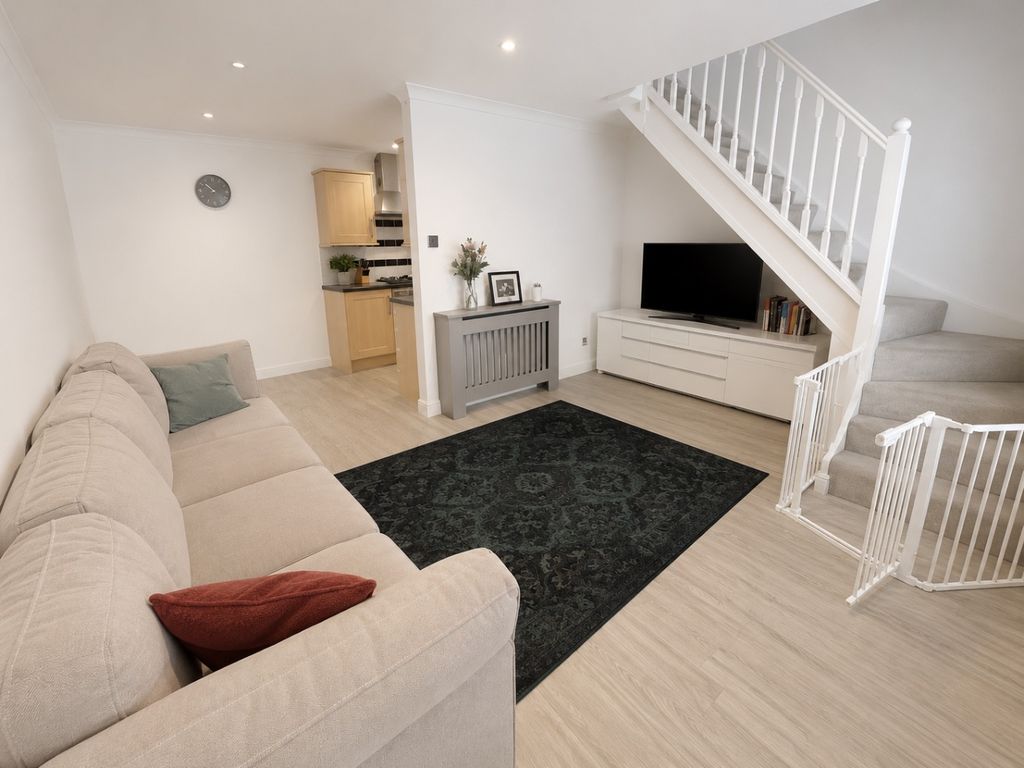 Property photo 2 of 6 5315663