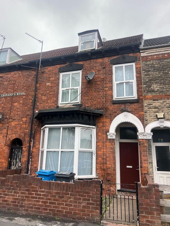 Property photo 1 of 1