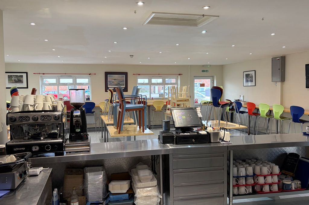 Property photo 3 of 7