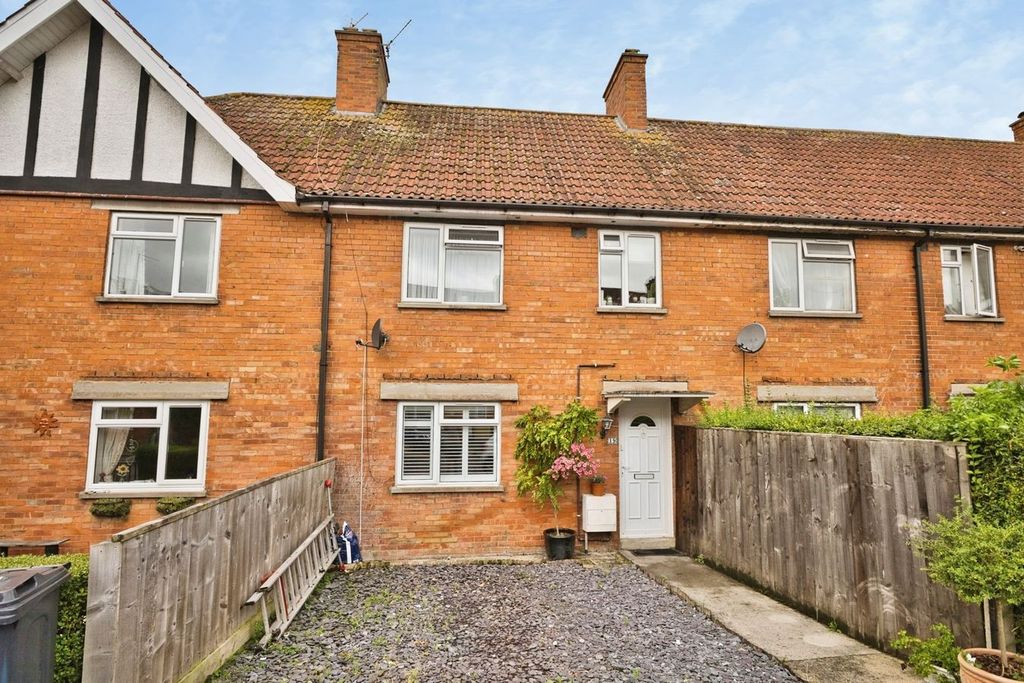Property photo 1 of 15