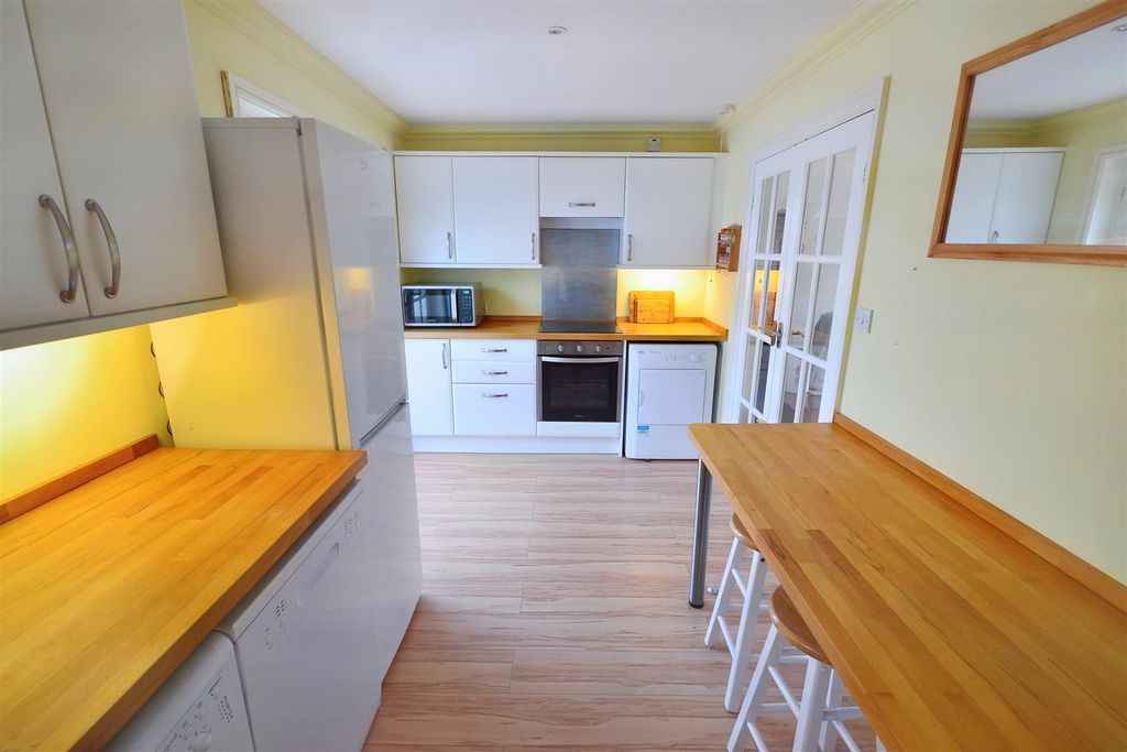 Property photo 3 of 28 6 (27).Jpg