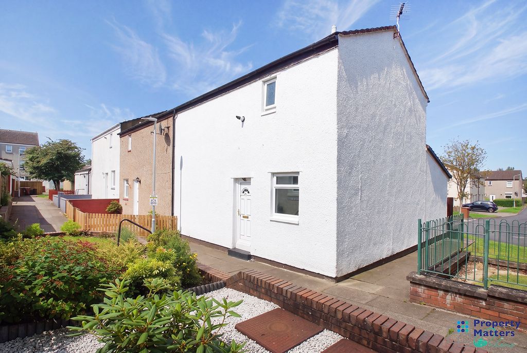Property photo 1 of 19 2 Bedroom End Terrace Villa