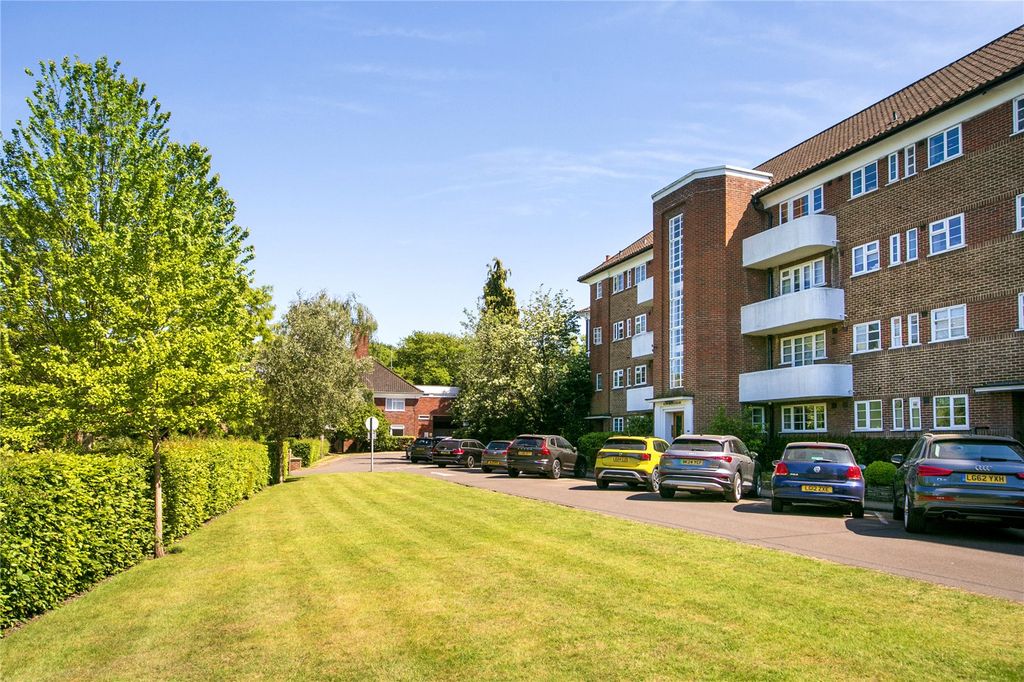 Property photo 1 of 14 Picture No. 20