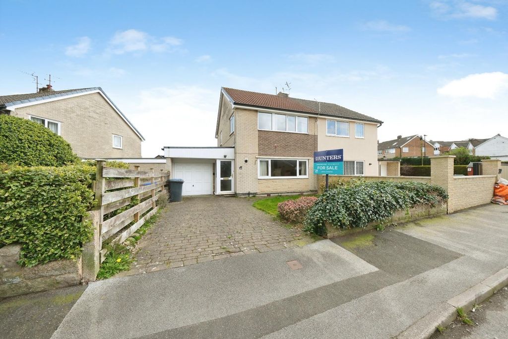 Property photo 1 of 28 Front