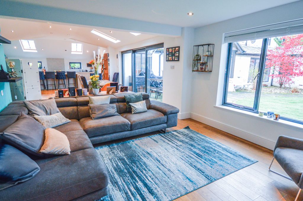Property photo 3 of 40 Open-Plan Kitchen And Family Room