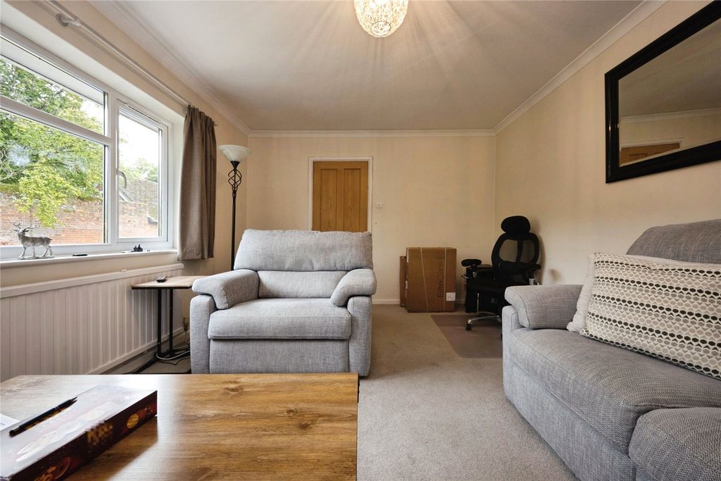 Property photo 3 of 15 Picture No. 10