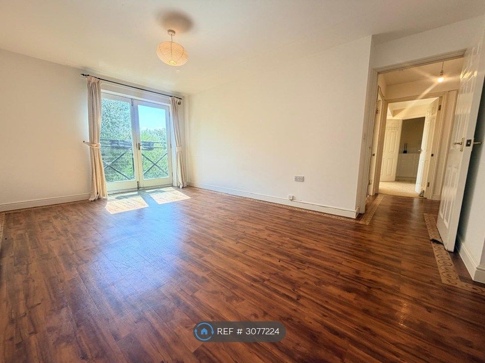 Property photo 1 of 4