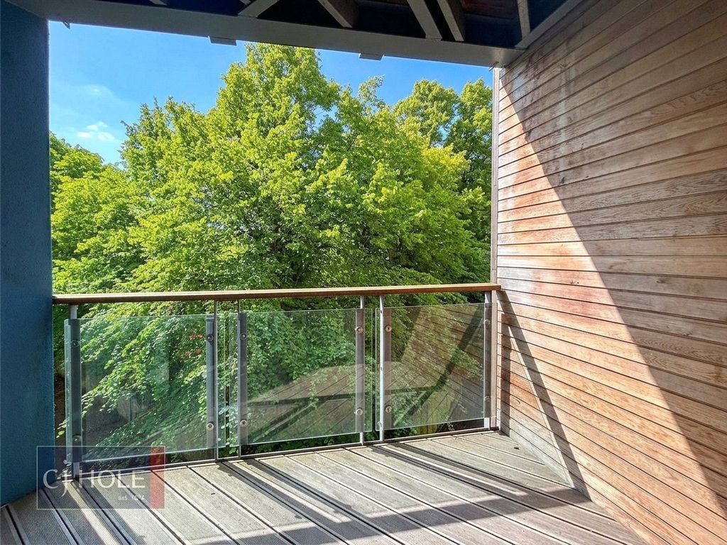 Property photo 2 of 10 Picture No. 39