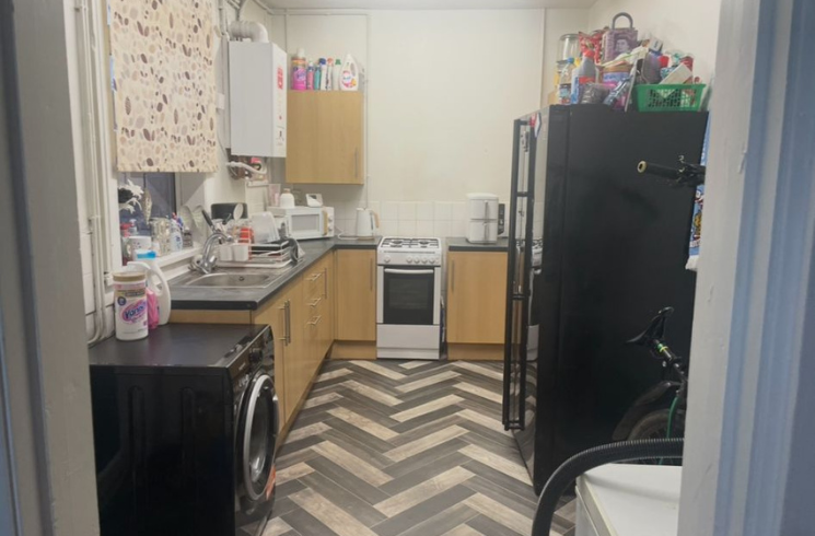 Property photo 3 of 8