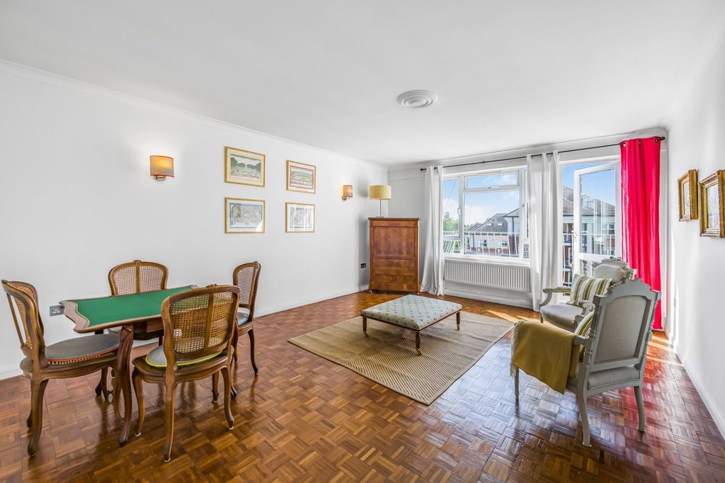 Property photo 2 of 7