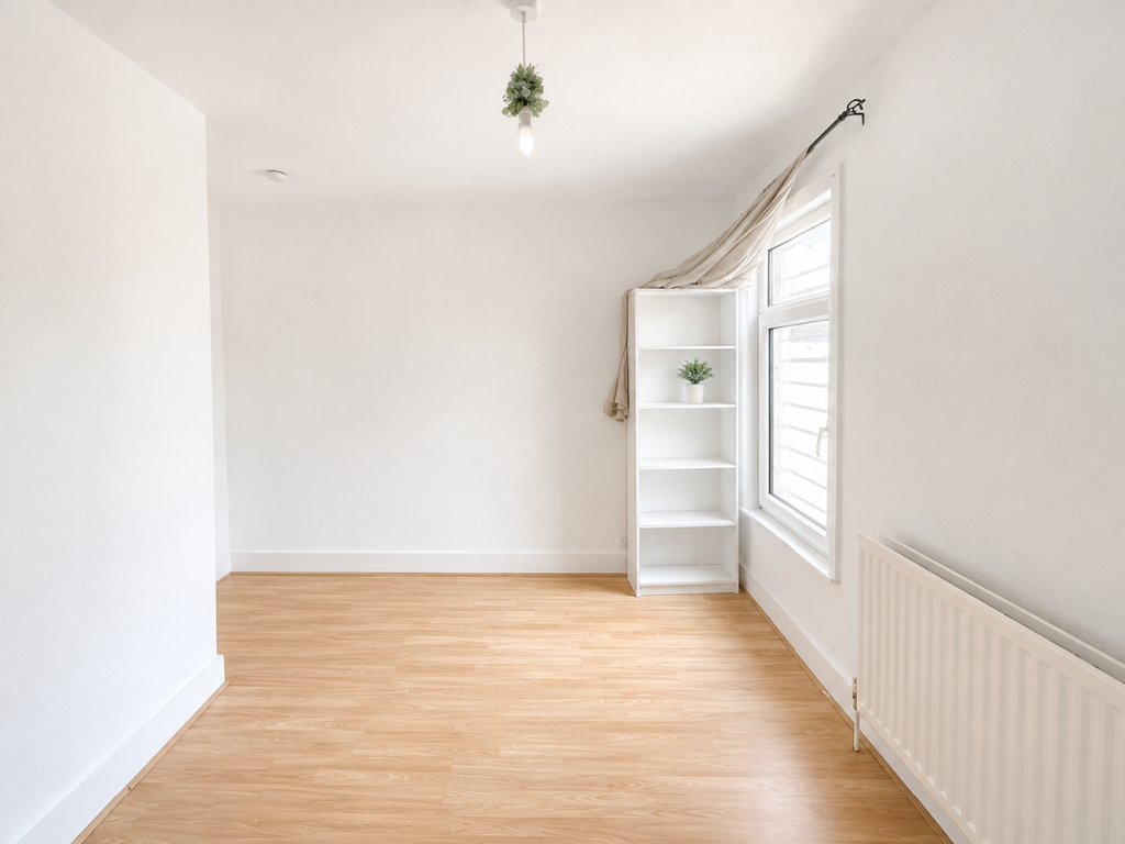 Property photo 1 of 4