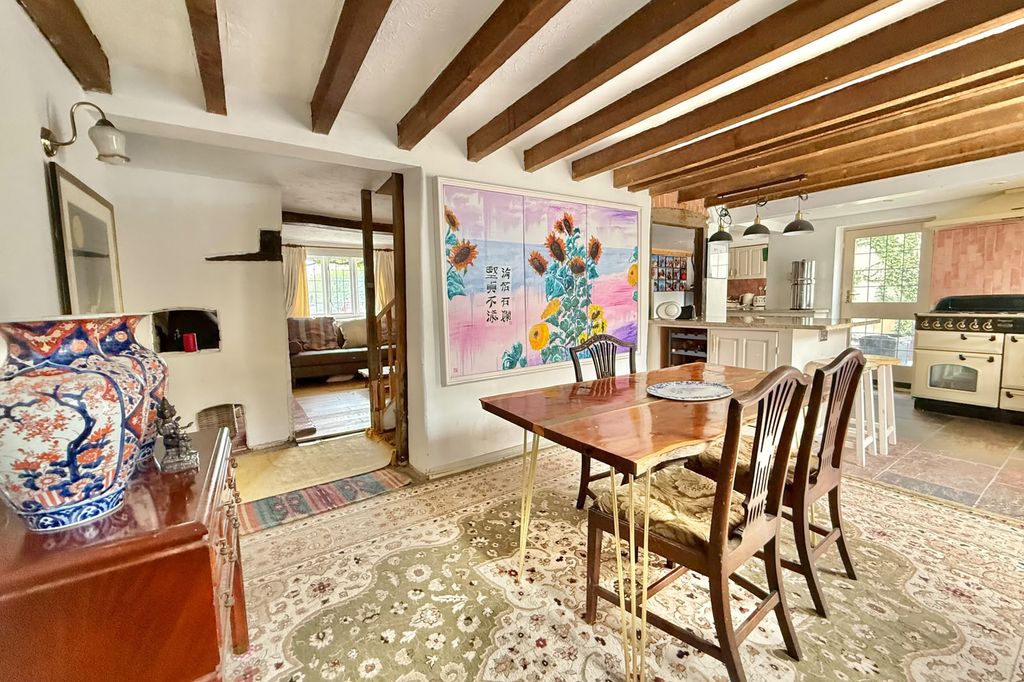 Property photo 3 of 26 Gallery