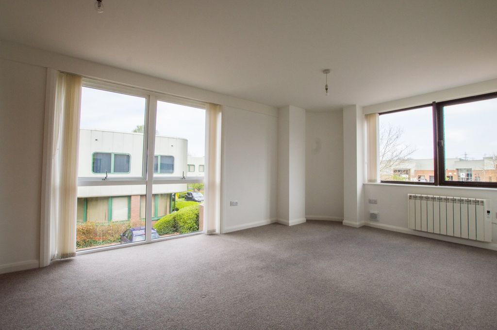 Property photo 2 of 7