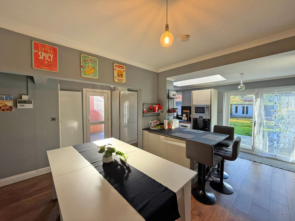 Property photo 3 of 12 Img_6300