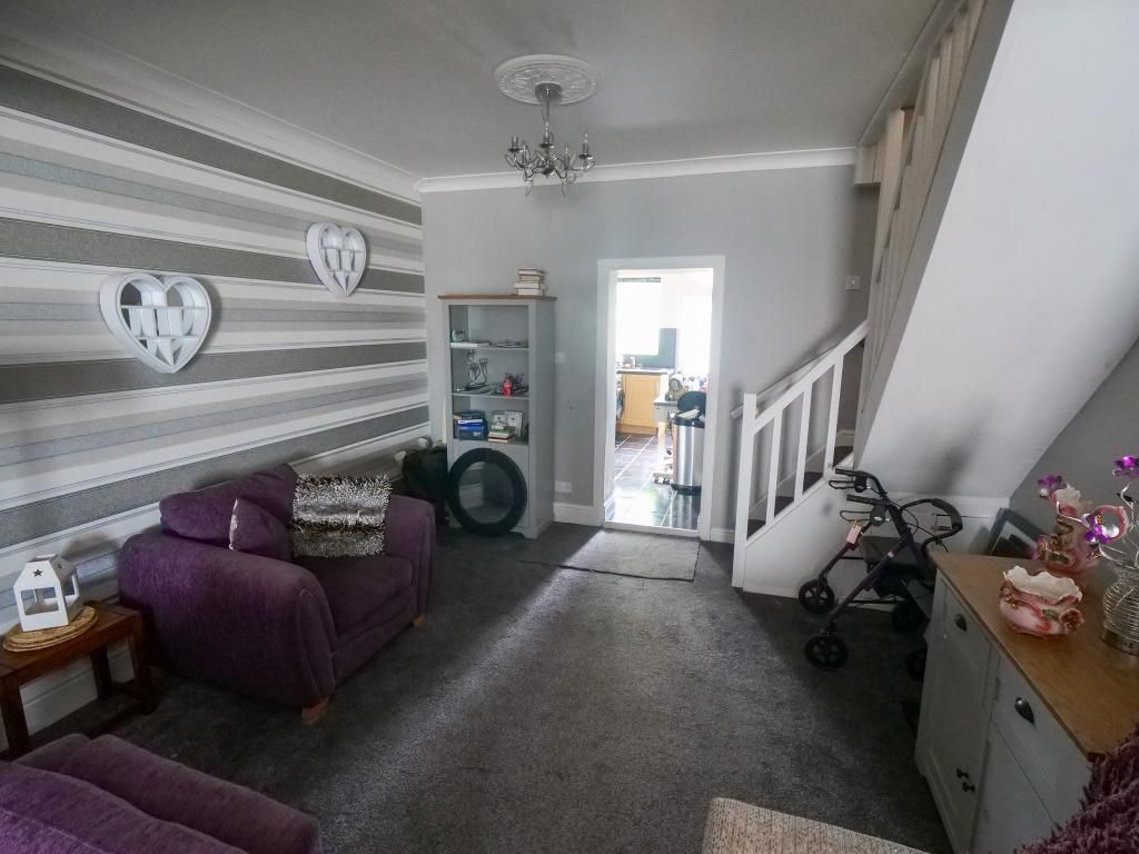 Property photo 3 of 8 Dining Room