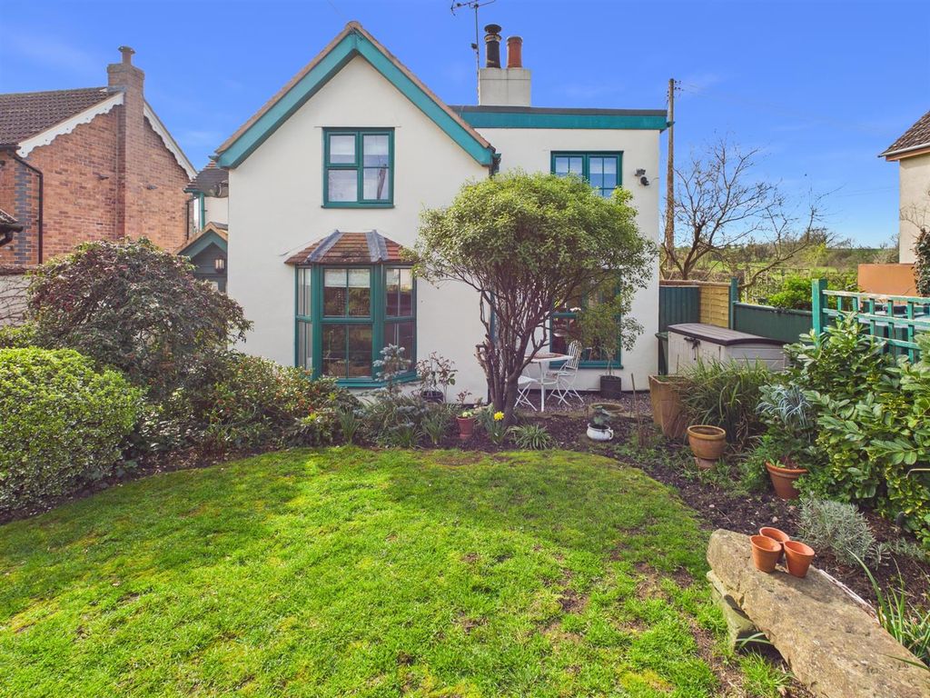 Property photo 1 of 22