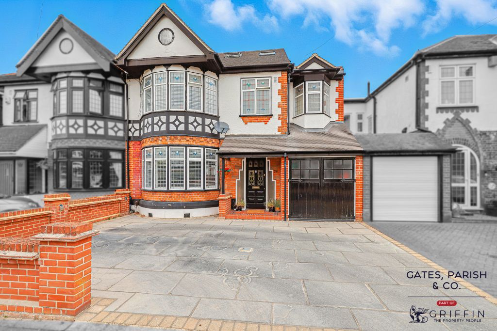 Property photo 1 of 37 1171A0798