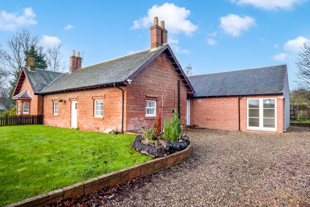 Property photo 1 of 21