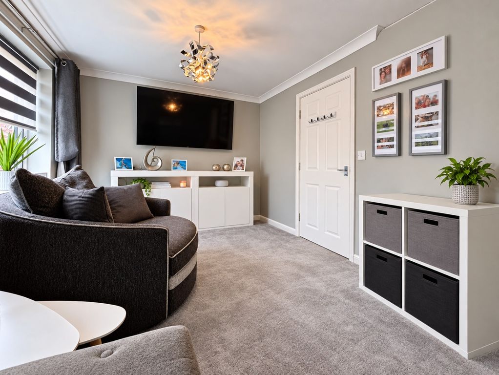 Property photo 1 of 20 5323440