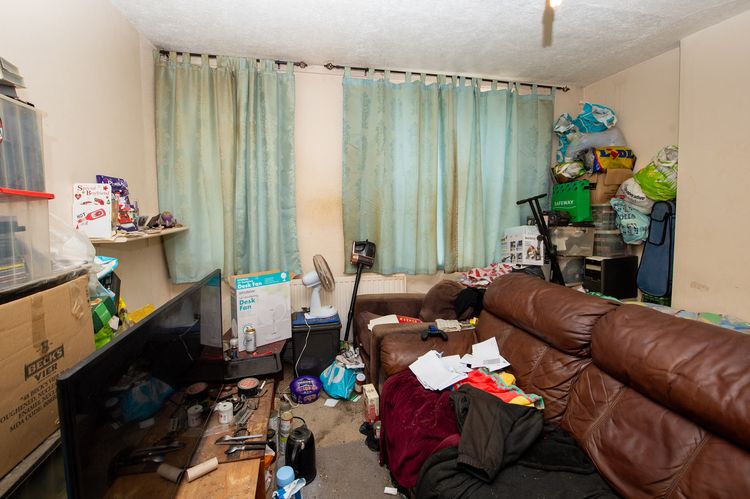 Property photo 2 of 8