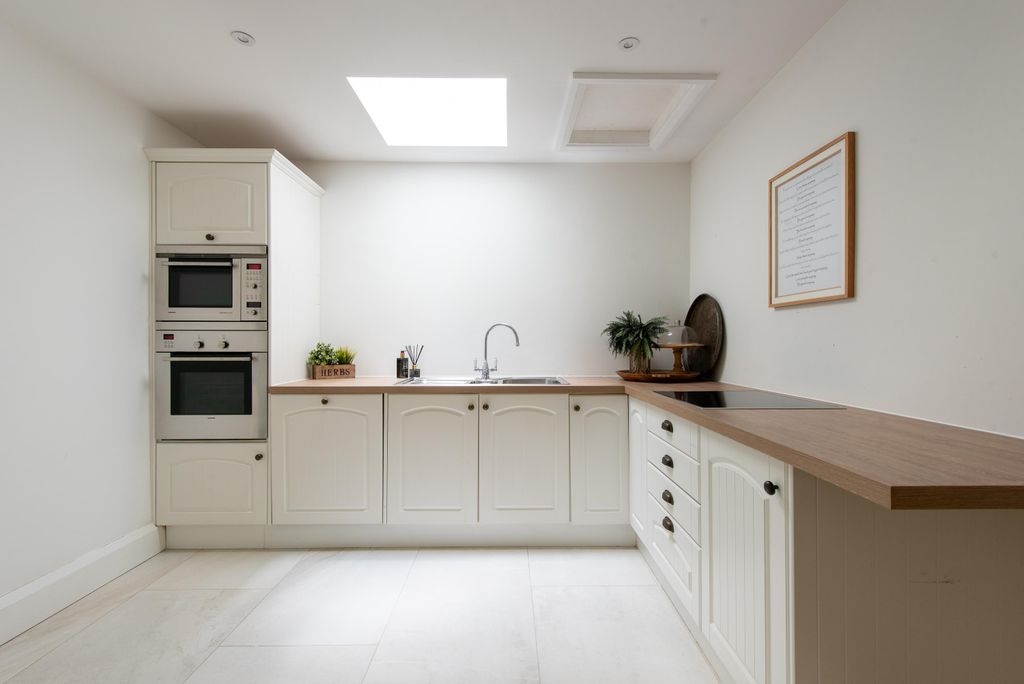 Additional image 14 of 6 bed detached house for saleCryfield Grange Road, Coventry, West Midlands CV4